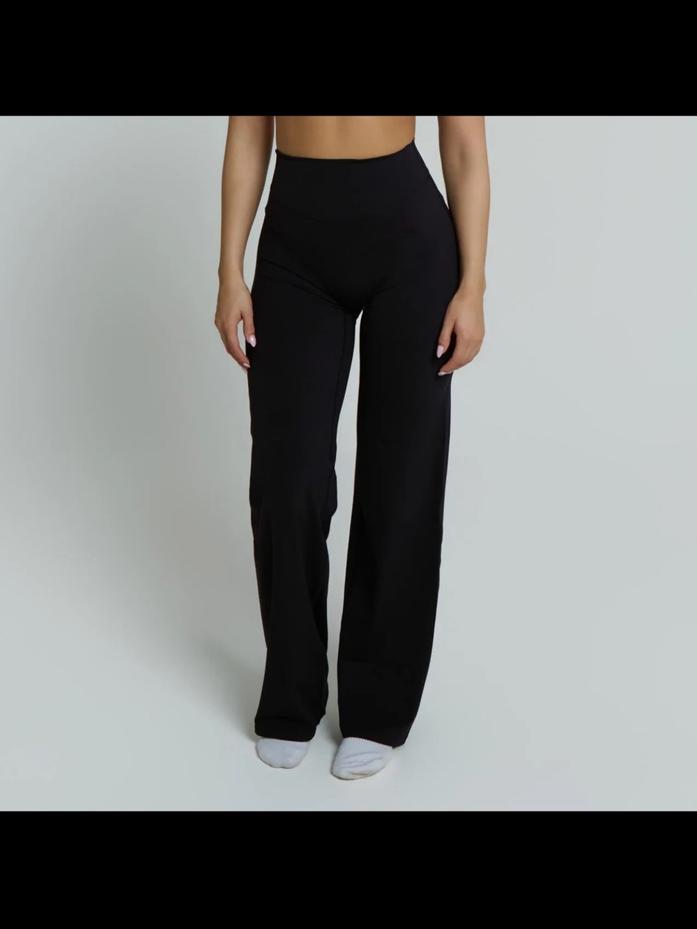 High-Waist Black Wide-Leg Pants - Women